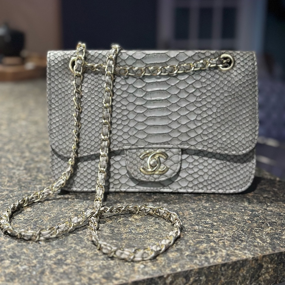 Gray Shoulder Bag with Chain Strap